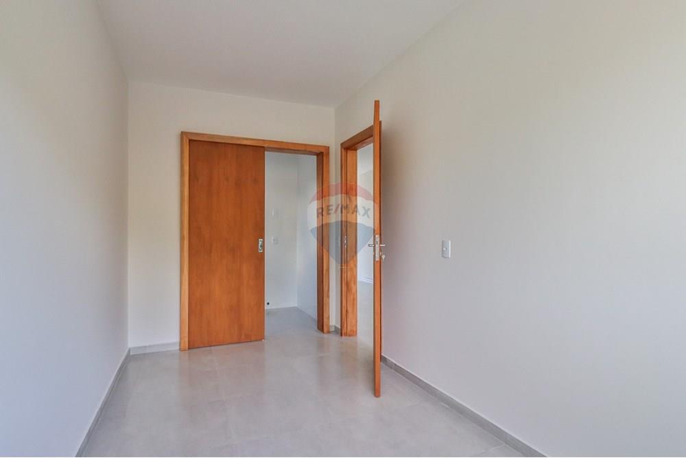 Casa - Venda - Indaial , Santa Catarina - WhatsApp Image 2025-09-11 at 11.01.04.jpeg - 590211046-12