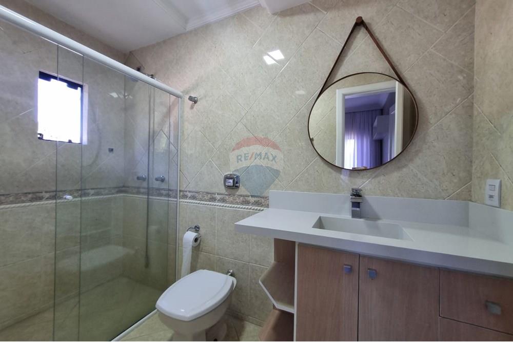 Casa de Condomínio - Alugar - Balneário Camboriú , Santa Catarina - WhatsApp Image 2025-09-25 at 21.44.36 (3).jpeg - 590231189-6