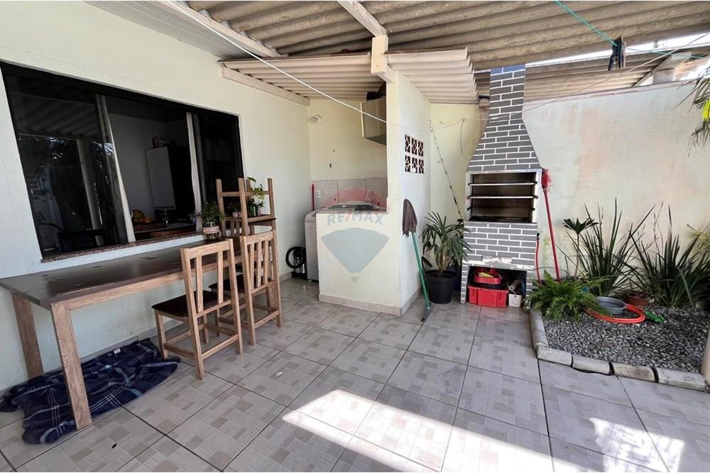 Casa - Venda - Navegantes , Santa Catarina - Imagem do WhatsApp de 2025-10-02 garagem van4.jpg - 590091044-61