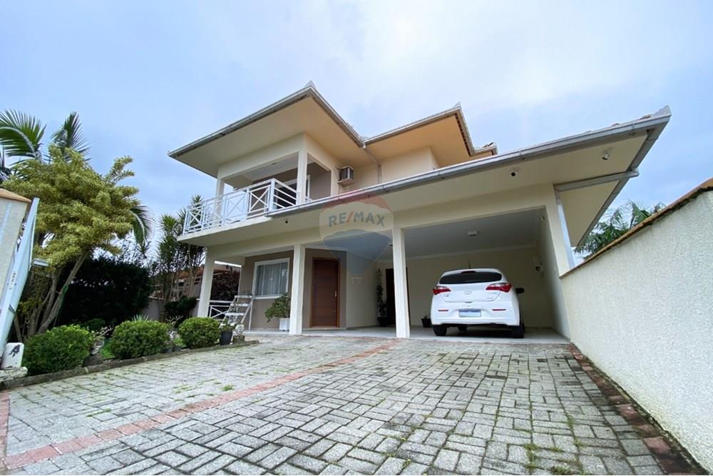 Residência de Alto Padrão - Bairro Rio Morto, Indaial/SC - foto 1