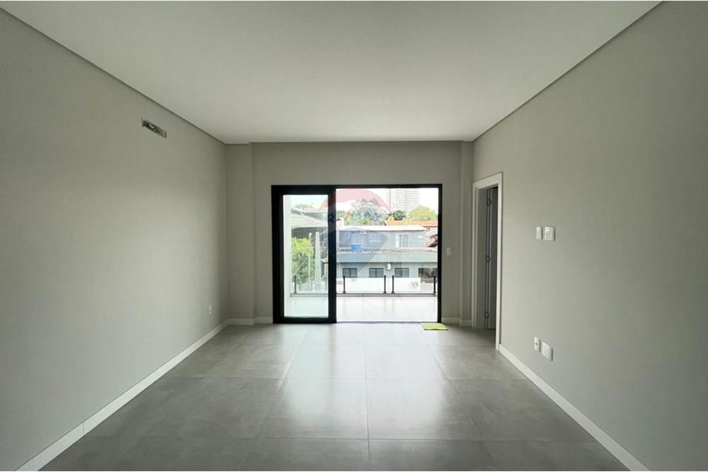 Sobrado - Venda - Itajaí , Santa Catarina - WhatsApp Image 2025-05-28 at 17.47.00.jpeg - 590231139-37