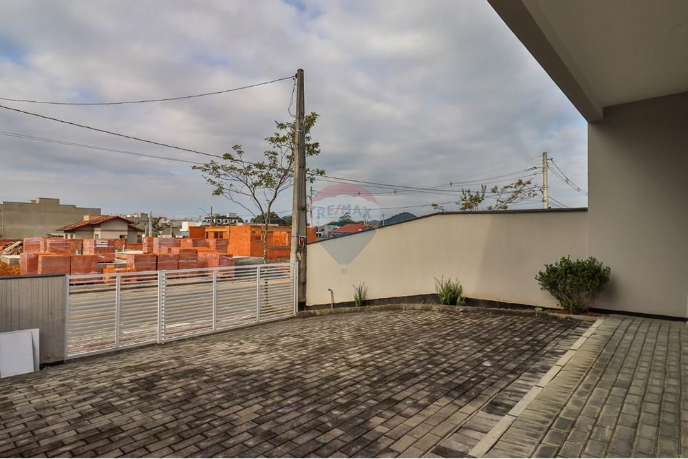 Sobrado - Venda - Indaial , Santa Catarina - WhatsApp Image 2025-05-27 at 07.45.36 (1).jpeg - 590211048-20