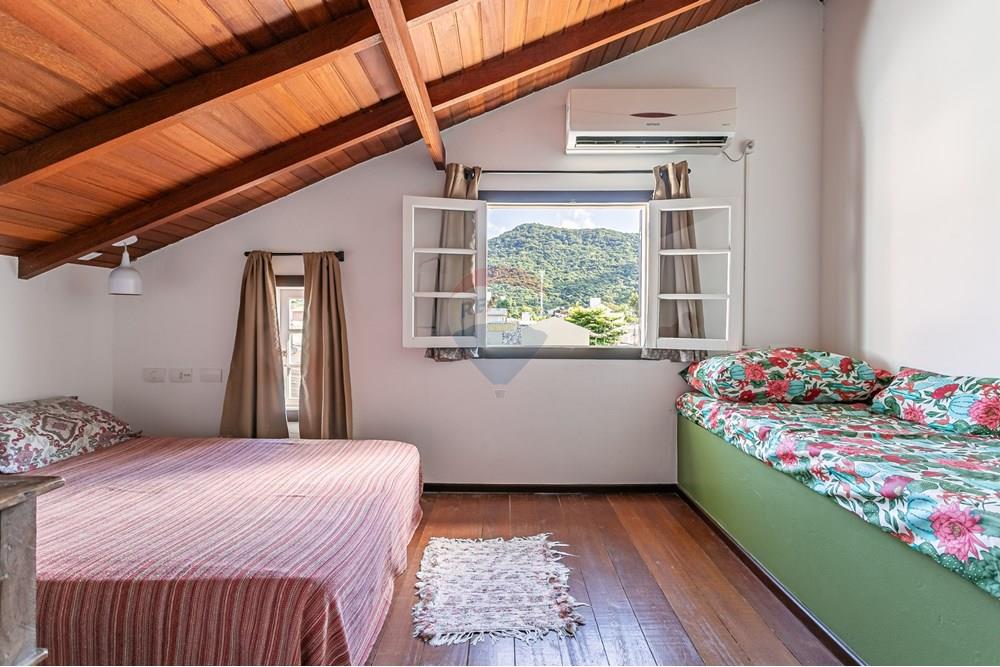 Hotel/ Pousada - Venda - Florianópolis , Santa Catarina - web7G8A2260-HDR.jpg - Quarto de família - 590101035-7