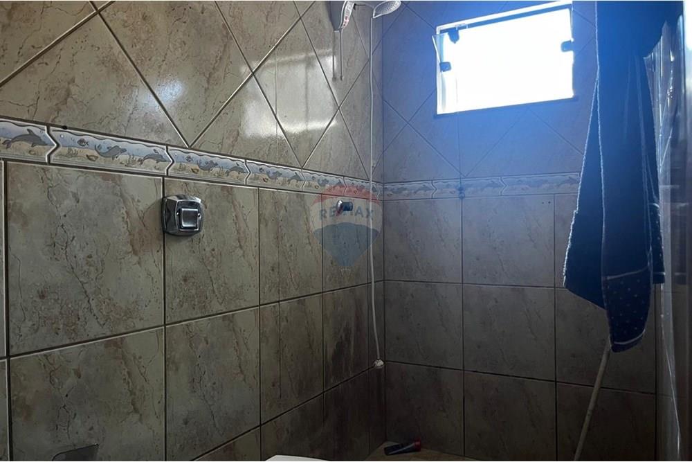 Sobrado - Venda - Navegantes , Santa Catarina - BANHEIRO 1 TERREO.jpg - 590091044-47