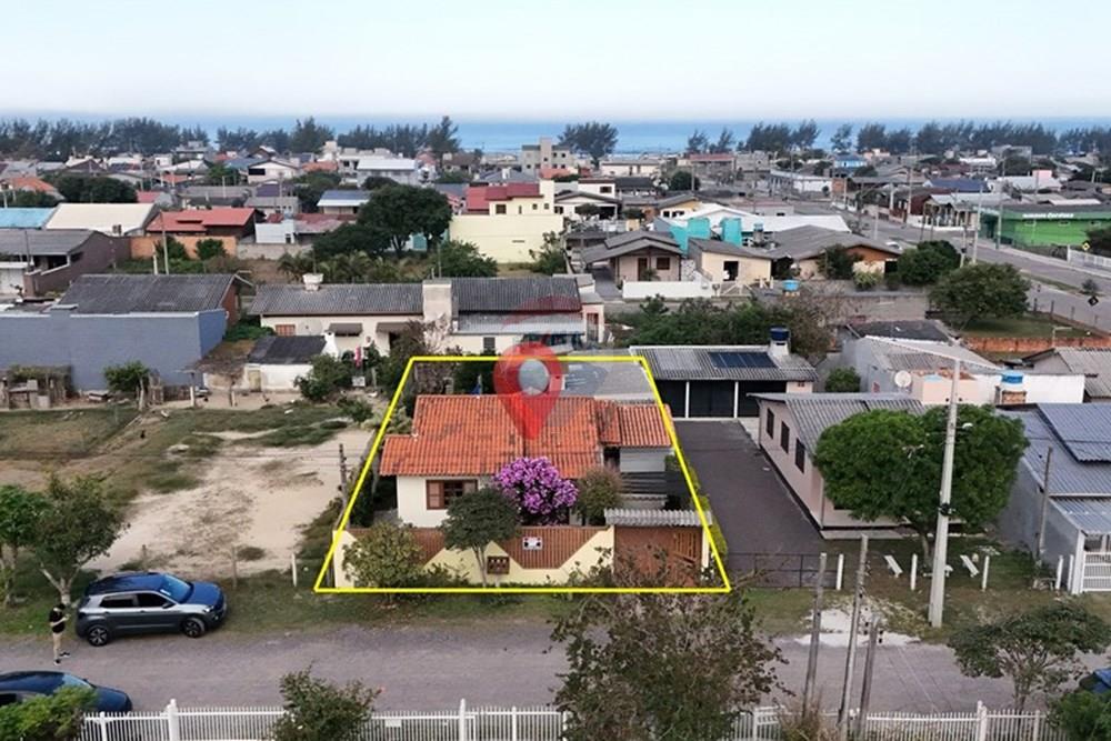 Casa - Venda - Balneário Gaivota , Santa Catarina - Imagens_drone_story_horizontal.pdf.jpg - 590491011-3