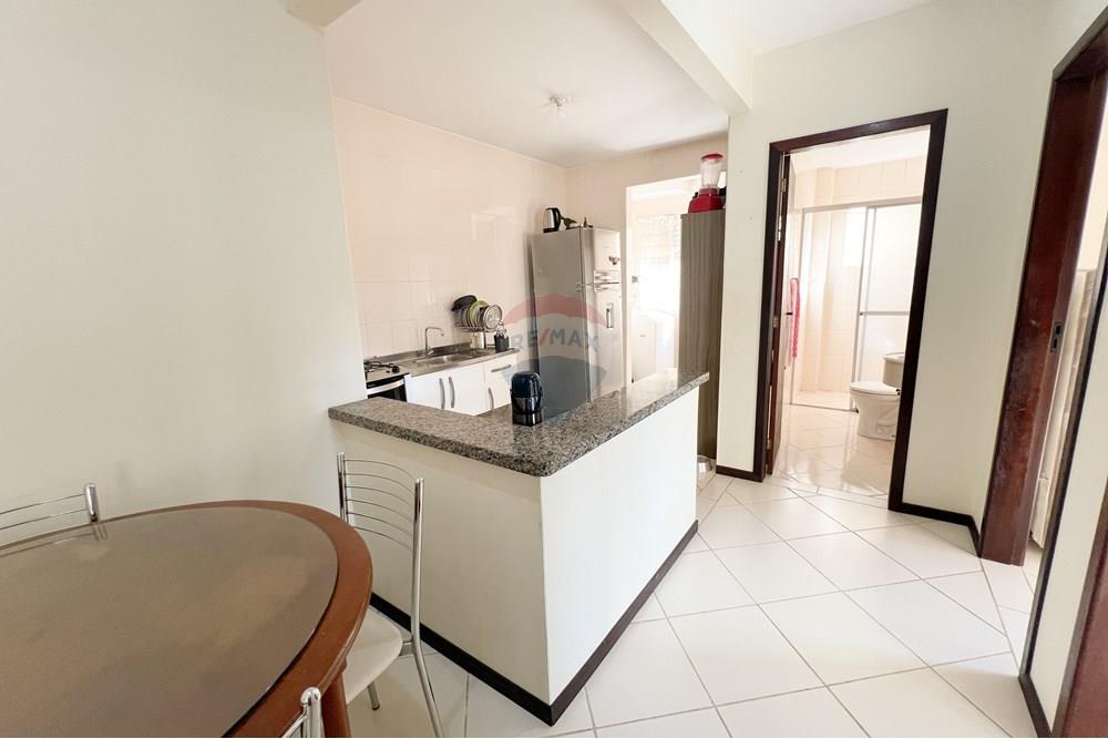 Apartamento à Venda - 2 Dormitórios (1 Suíte) + Vaga Dupla | Localização Estratégica! — foto 3