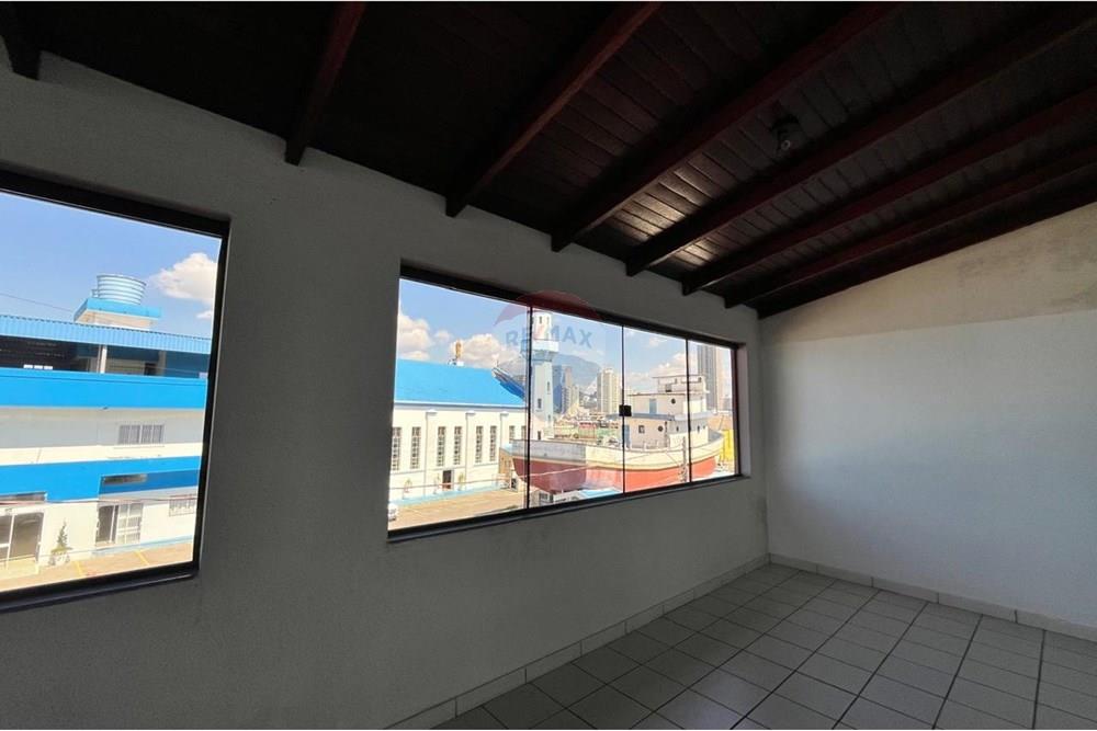 Casa - Venda - Navegantes , Santa Catarina - Imagem do WhatsApp de 2025-10-02 salao de fesats.jpg - 590091044-54