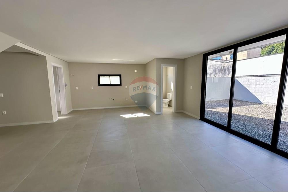 Casa - Venda - Itajaí , Santa Catarina - Imagem do WhatsApp de 2025-06-05 à(s) 14.19.08_ae7bc326.jpg - 590321044-21