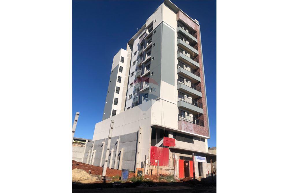 Apartamento à venda com 2 quartos, 72m² - Foto 1