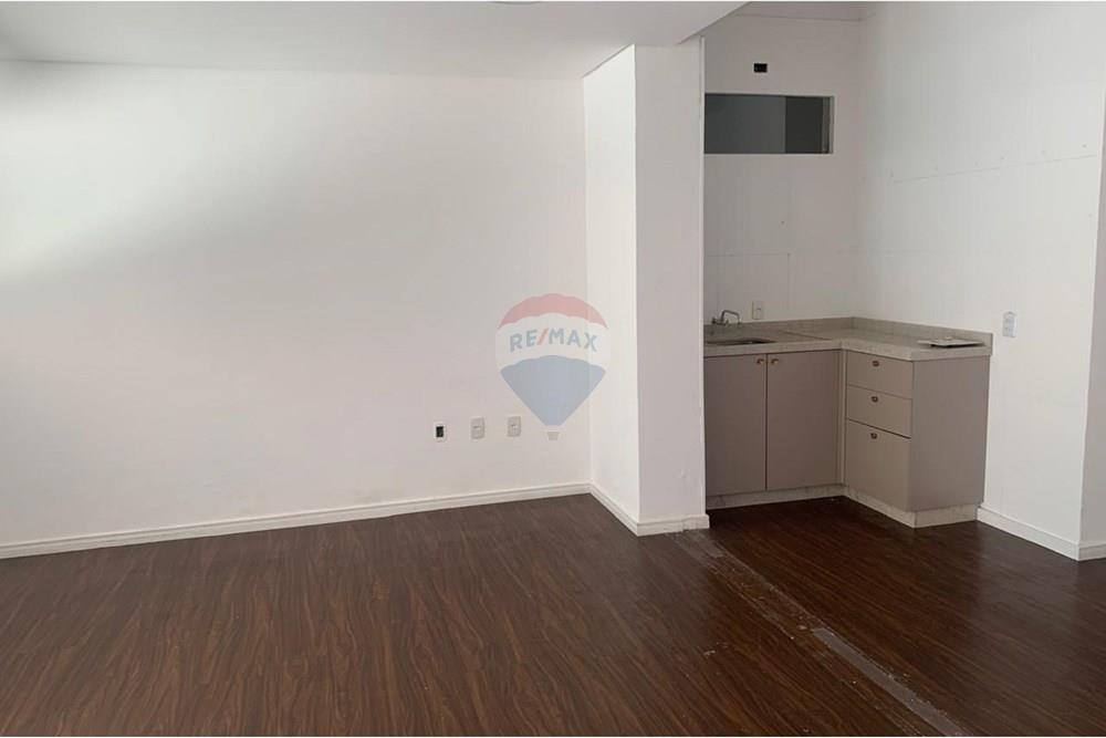 Ponto Comercial/ Loja - Alugar - Balneário Camboriú , Santa Catarina - WhatsApp Image 2025-10-17 at 17.44.47 (16).jpeg - 590231005-79