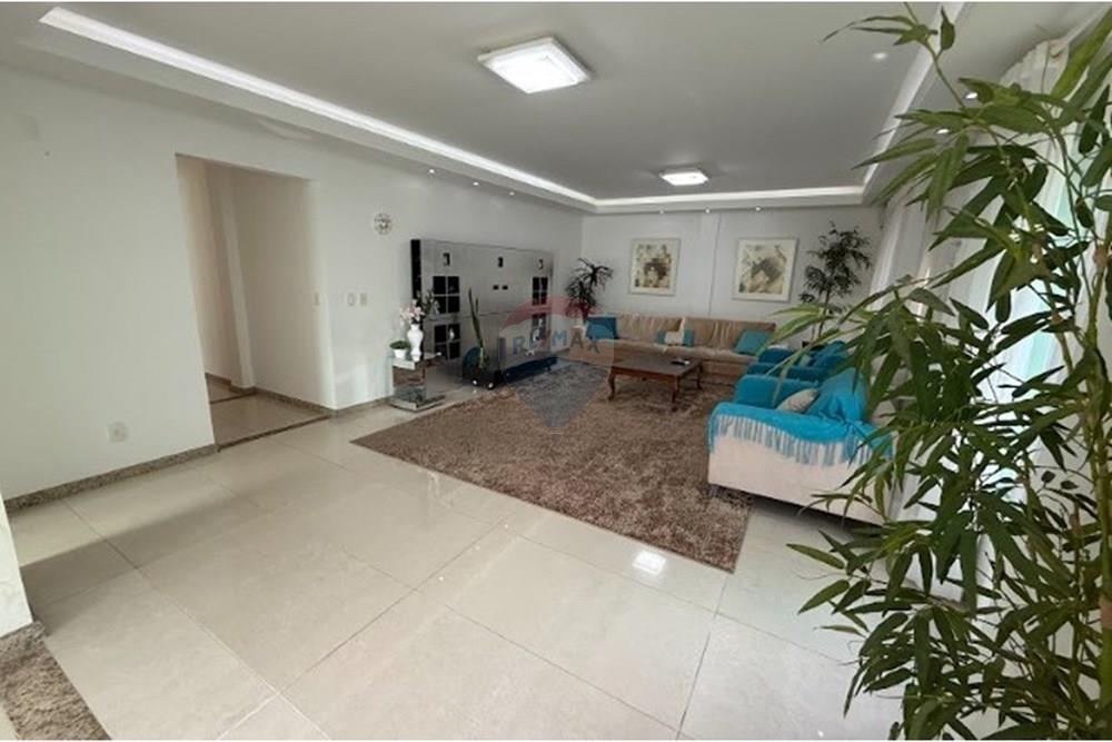 Casa - Venda - Balneário Camboriú , Santa Catarina - WhatsApp Image 2025-04-28 at 12.02.09.jpeg - 590231010-128