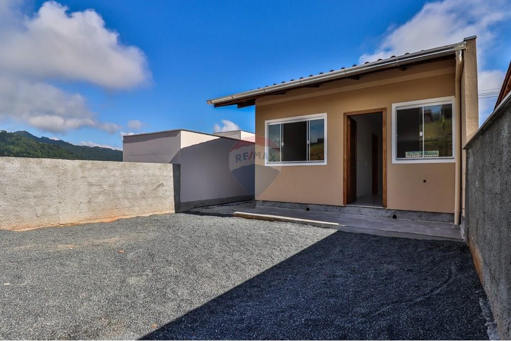 Casa - Venda - Indaial , Santa Catarina - WhatsApp Image 2025-09-11 at 11.01.05 (3).jpeg - 590211046-12