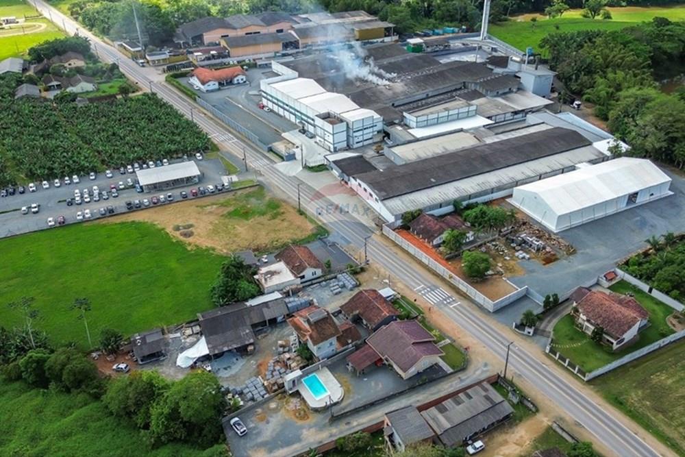 Casa - Venda - Rio dos Cedros , Santa Catarina - WhatsApp Image 2025-10-17 at 18.33.04 (1).jpeg - 590211035-77