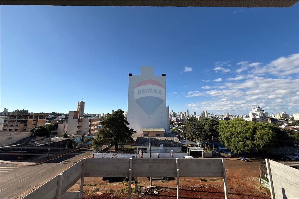 Apartamento à venda com 2 quartos, 72m² - Foto 5