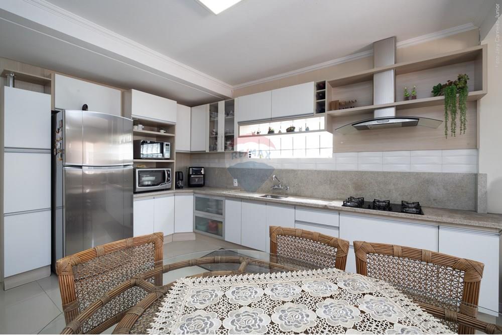 Casa - Venda - Lages , Santa Catarina - 0004 25-02-28 Casa Rua Jairo Luiz Ramos 685 Sagrado REMAX.JPG - 590071038-44