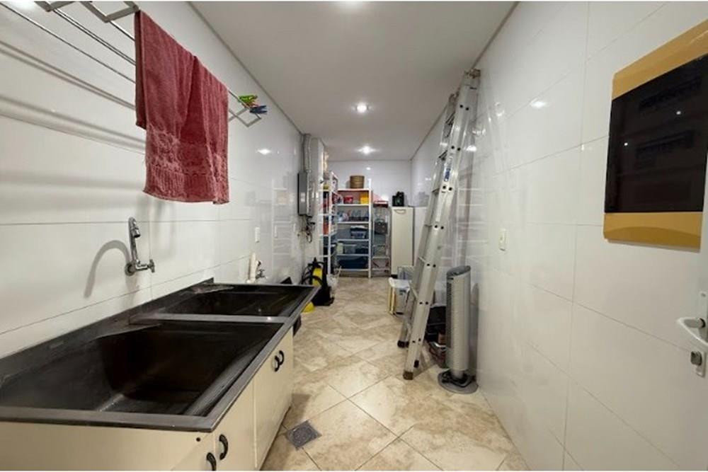 Casa - Venda - Balneário Camboriú , Santa Catarina - WhatsApp Image 2025-04-28 at 12.05.56.jpeg - 590231010-128