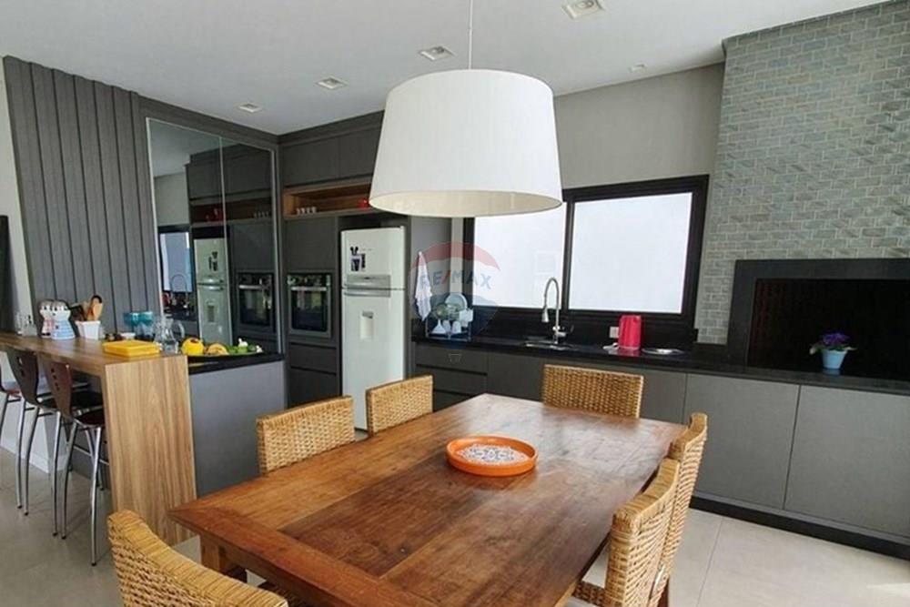 Casa de Condomínio - Venda - Balneário Camboriú , Santa Catarina - WhatsApp Image 2025-06-11 at 15.54.52 (1).jpeg - 590231080-72