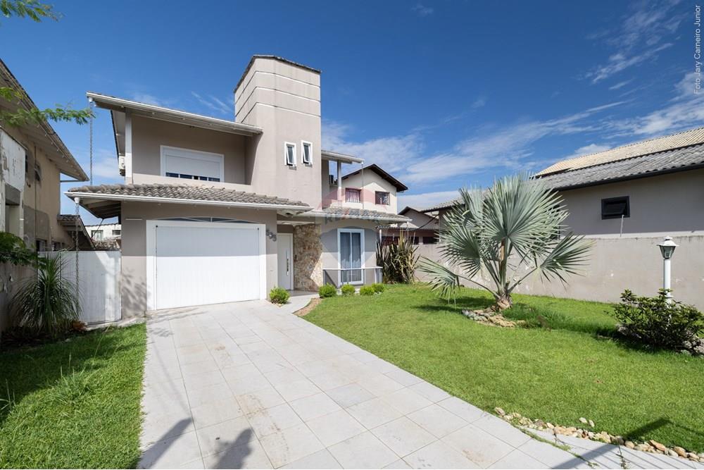 Casa - Venda - Lages , Santa Catarina - 0001 25-02-28 Casa Rua Jairo Luiz Ramos 685 Sagrado REMAX.JPG - 590071038-44