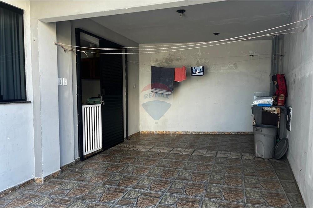 Sobrado - Venda - Navegantes , Santa Catarina - ACESSO AO QUINTAL LATERAL.jpg - 590091044-47