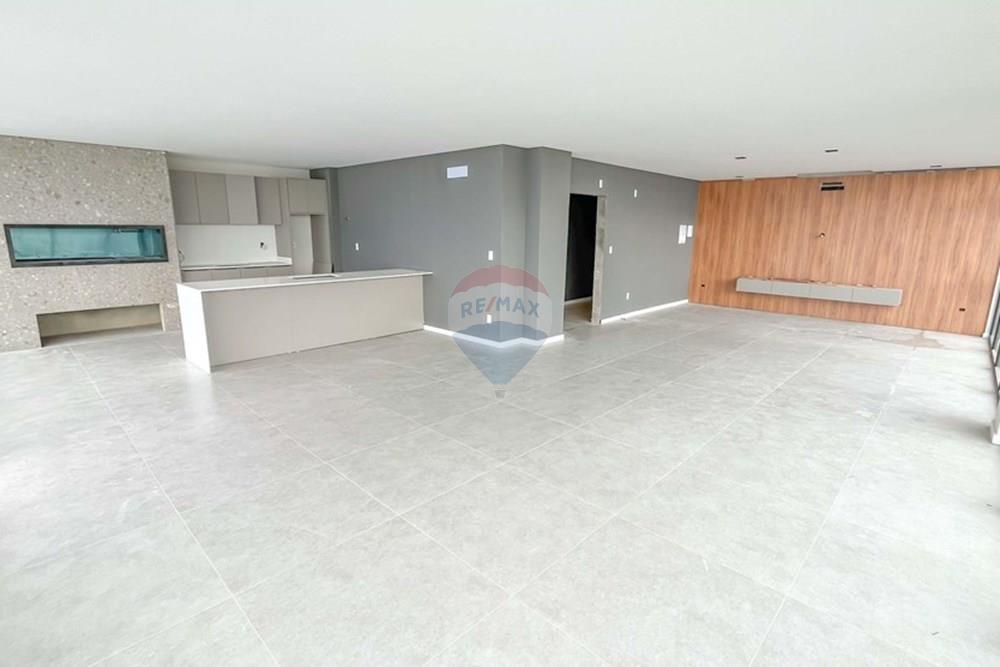 Apartamento - Venda - Laguna , Santa Catarina - WhatsApp Image 2025-08-08 at 18.47.57.jpeg - Salão de Festas - 590461006-40