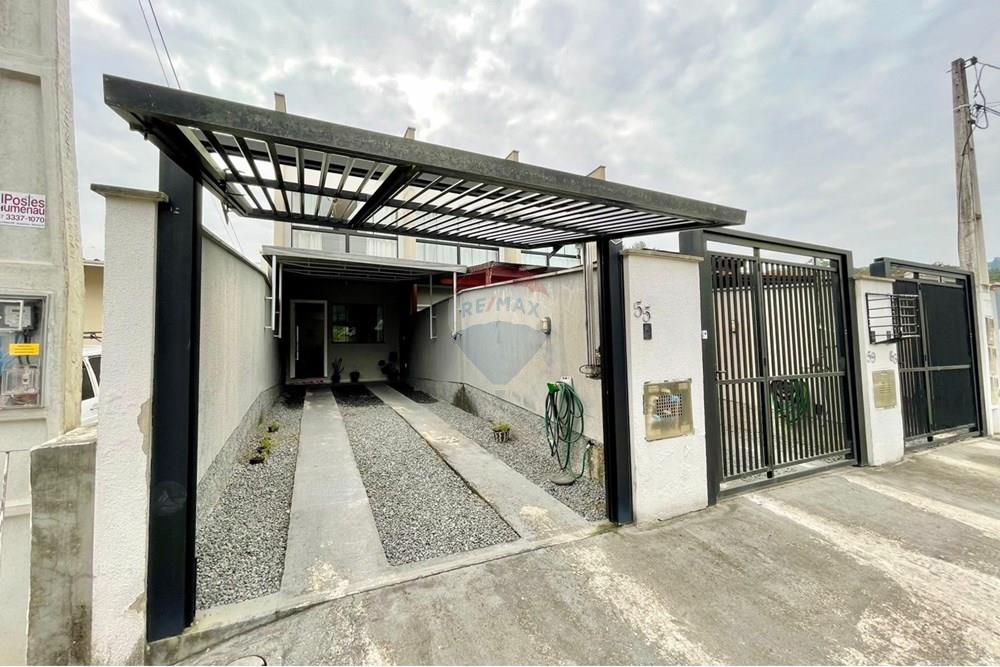 Sobrado com 2 dormitórios no bairro Fidélis — foto 2