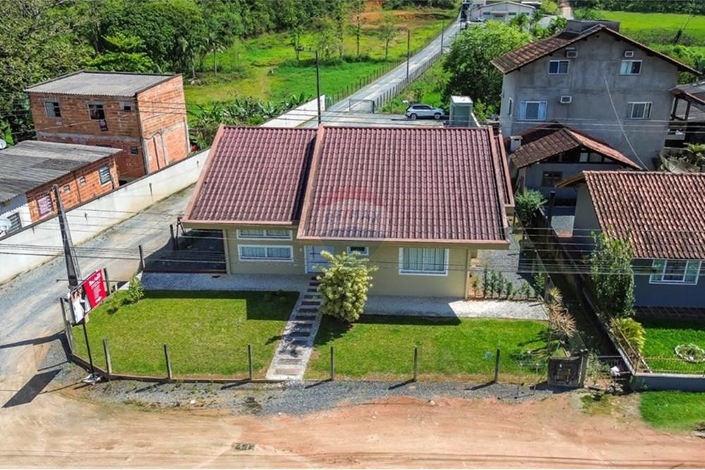 Casa - Venda - Rio dos Cedros , Santa Catarina - WhatsApp Image 2025-10-17 at 18.30.57.jpeg - 590211035-77