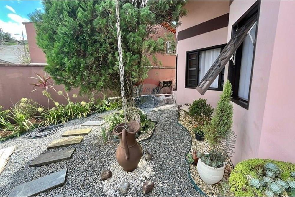 Casa - Venda - Joinville , Santa Catarina - Imagem do WhatsApp de 2025-10-30 à(s) 17.10.14_1ae8bdfd.jpg - 590091049-5