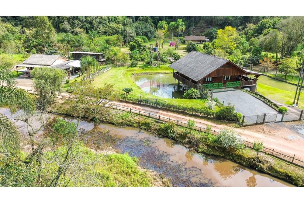 Chácara / Sítio / Fazenda - Venda - Doutor Pedrinho , Santa Catarina - WhatsApp Image 2025-09-16 at 16.40.04 (1).jpeg - 590211064-3