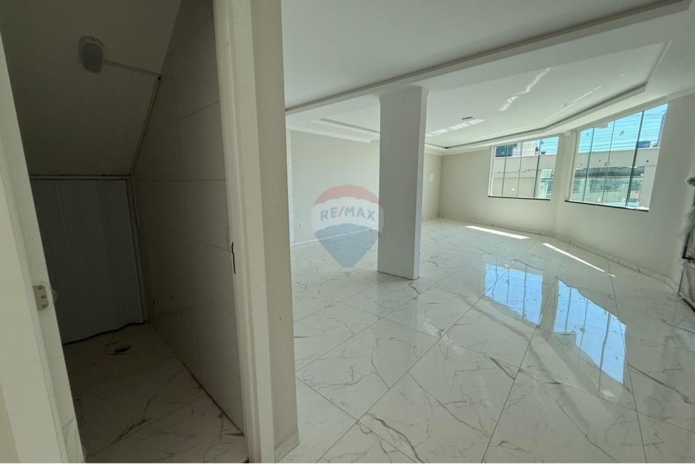 Casa - Venda - Itajaí , Santa Catarina - Imagem do WhatsApp de 2025-10-15 à(s) 16.39.32_3361f924 - Copia.jpg - 590321044-47