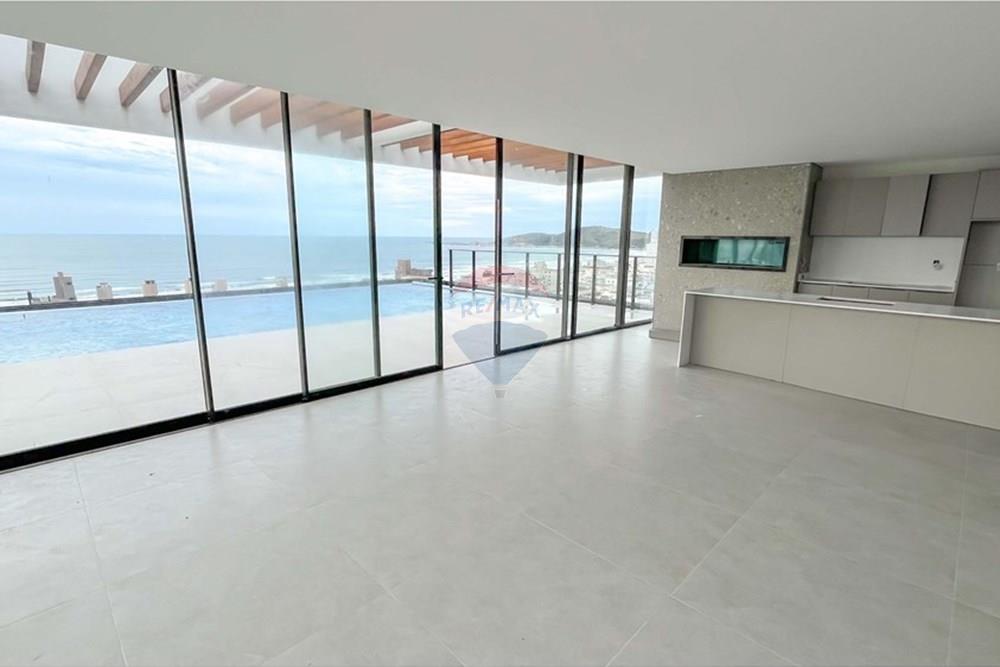 Apartamento - Venda - Laguna , Santa Catarina - WhatsApp Image 2025-08-08 at 18.47.57 (1).jpeg - Salão de Festas - 590461006-40