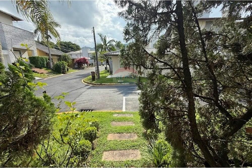 Casa - Venda - Balneário Camboriú , Santa Catarina - WhatsApp Image 2025-04-28 at 12.01.07.jpeg - 590231010-128