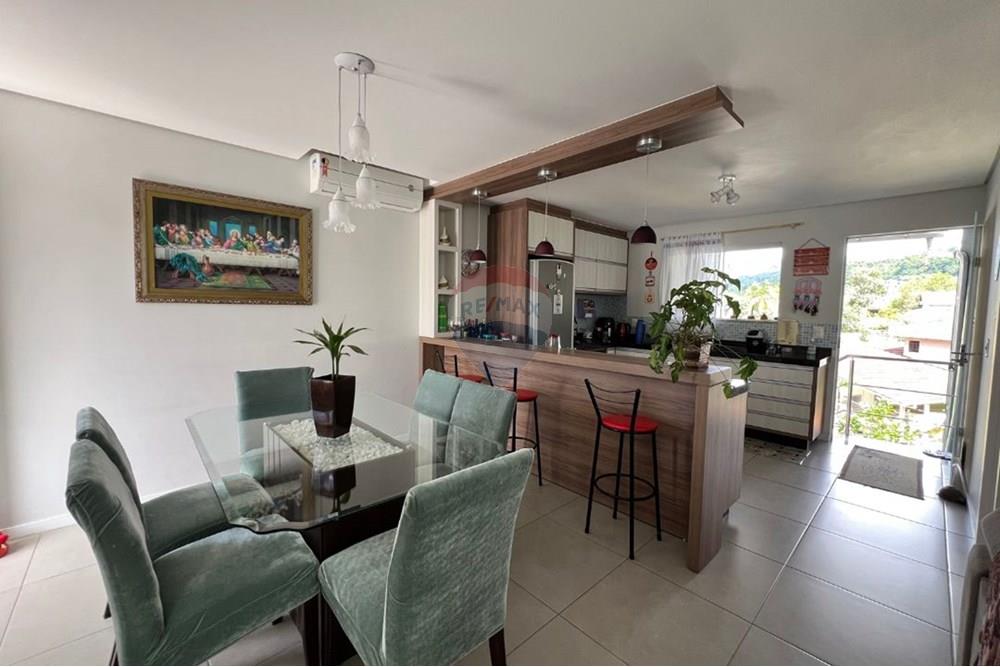 SOBRADO IMPERDÍVEL NO BAIRRO VELHA ! — foto 3