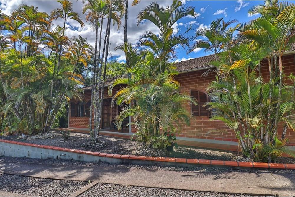 Casa - Venda - Indaial , Santa Catarina - WhatsApp Image 2024-12-17 at 10.40.55 (2).jpeg - 590211024-28