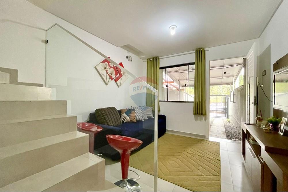 Sobrado com 2 dormitórios no bairro Fidélis — foto 4