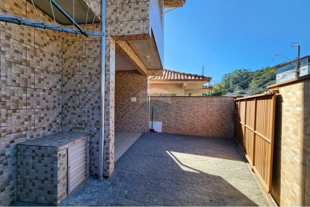 Casa - Alugar - São José , Santa Catarina - ba48bd3a-98b3-4aef-b02b-2a400ea4b827.JPG - 590471023-5