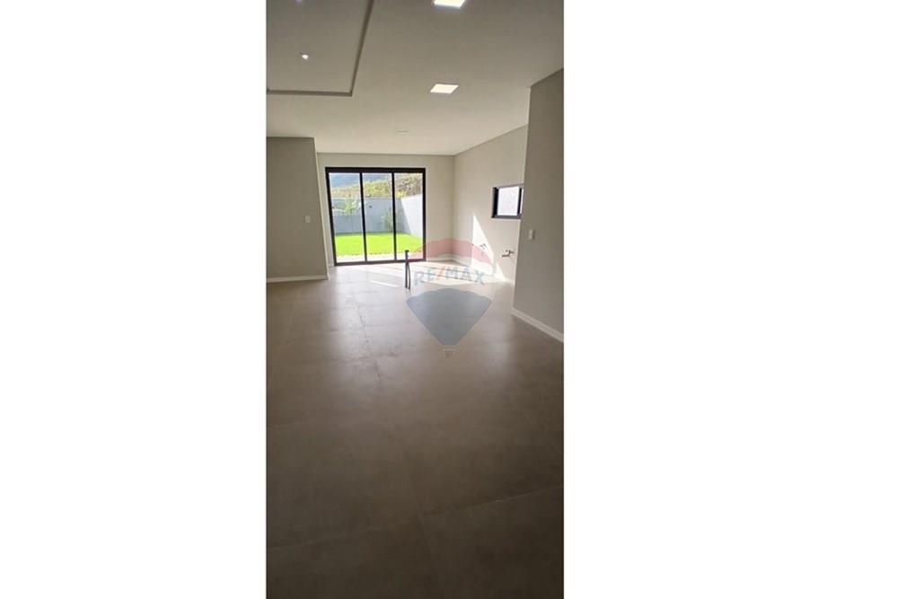 Casa - Venda - Jaraguá do Sul , Santa Catarina - WhatsApp Image 2025-05-14 at 11.18.05 (5).jpeg - 590451031-18