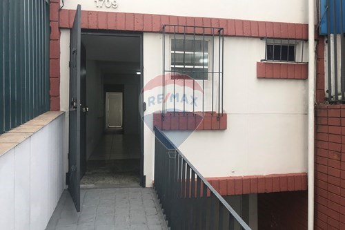 Alugar-Casa Comercial-Avenida Adolfo Pinheiro , 1709  - Santo Amaro , São Paulo , São Paulo , 04733300-601971016-9