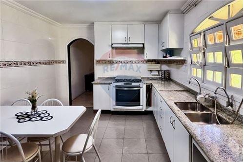 Casa à venda com 3 quartos, 150m² - Foto 25
