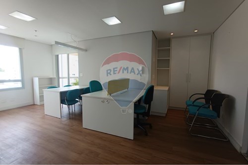 Alugar-Cj. Comercial/ Sala-Rua Joaquim Nabuco , 47  - próximo à estação Brooklin do metrô  - Brooklin , São Paulo , São Paulo , 04621-000-602151008-159