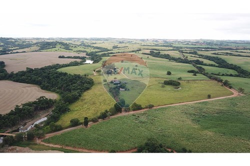 Venda-Fazenda-Vincinal Nho Bino Km 08 , 1000  - Vila Visaltino Gomes , Itapetininga , São Paulo , 18200009-602301007-5