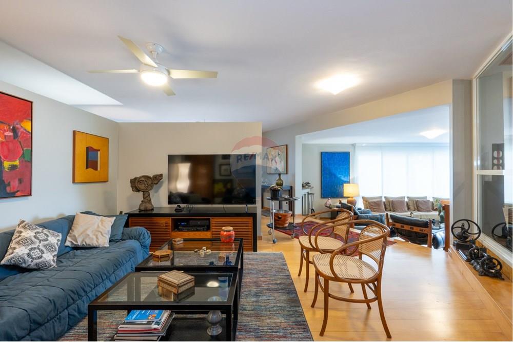 Apartamento à venda com 4 quartos, 230m² - Foto 28