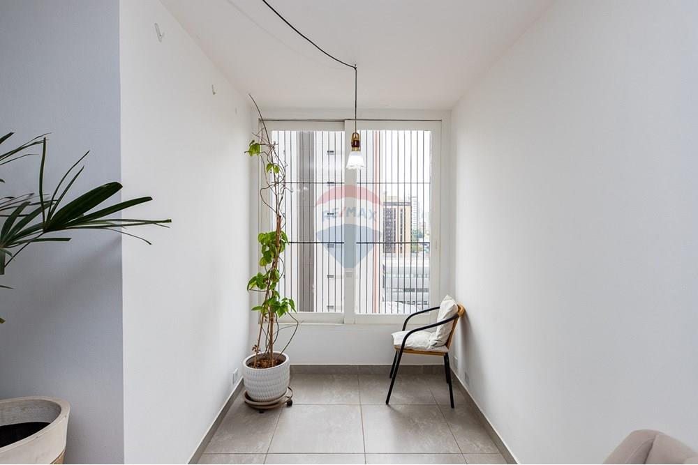 Apartamento à venda com 2 quartos, 75m² - Foto 7