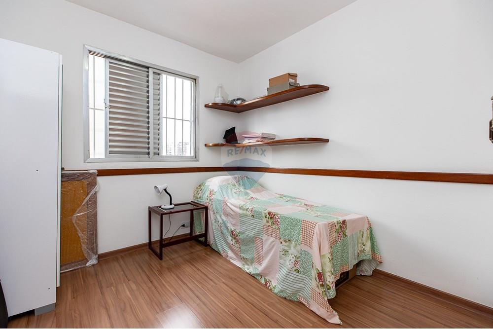 Apartamento à venda com 2 quartos, 75m² - Foto 16