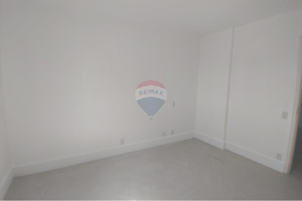 Apartamento para alugar com 2 quartos, 69m² - Foto 12