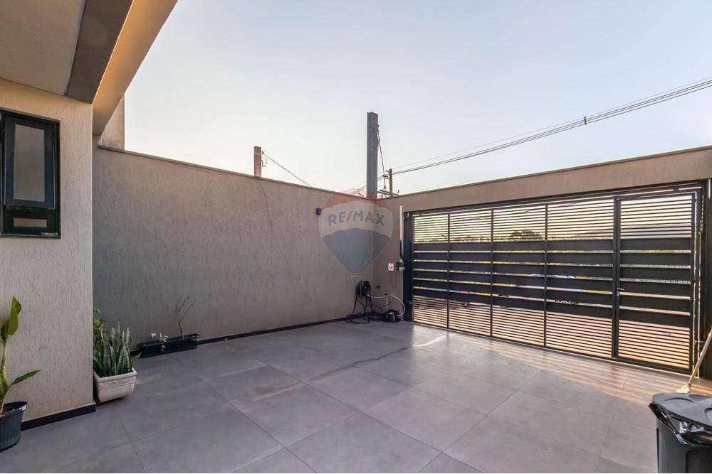 Casa à venda com 3 quartos, 128m² - Foto 3