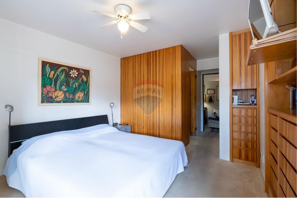 Apartamento à venda com 4 quartos, 230m² - Foto 14