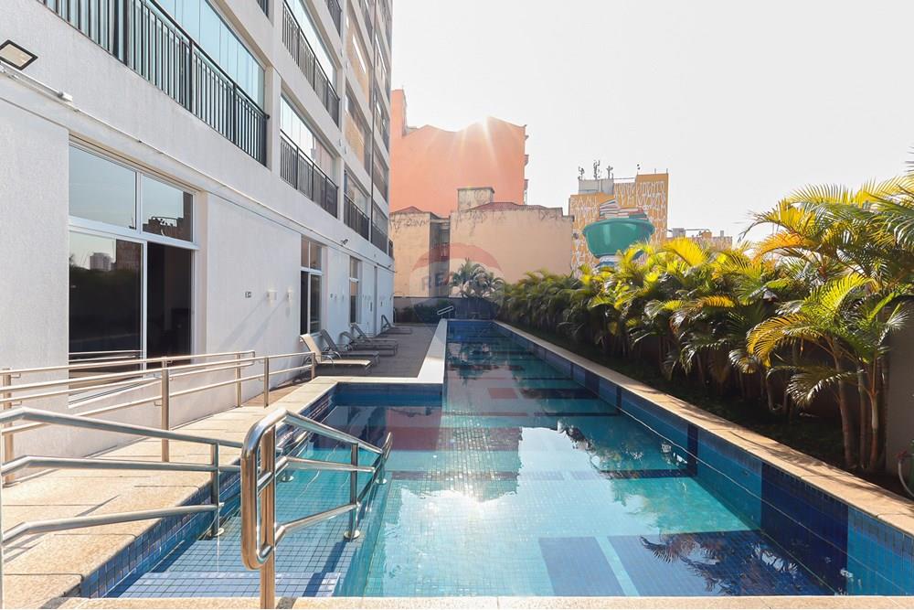 Apartamento à venda com 1 quarto, 50m² - Foto 19