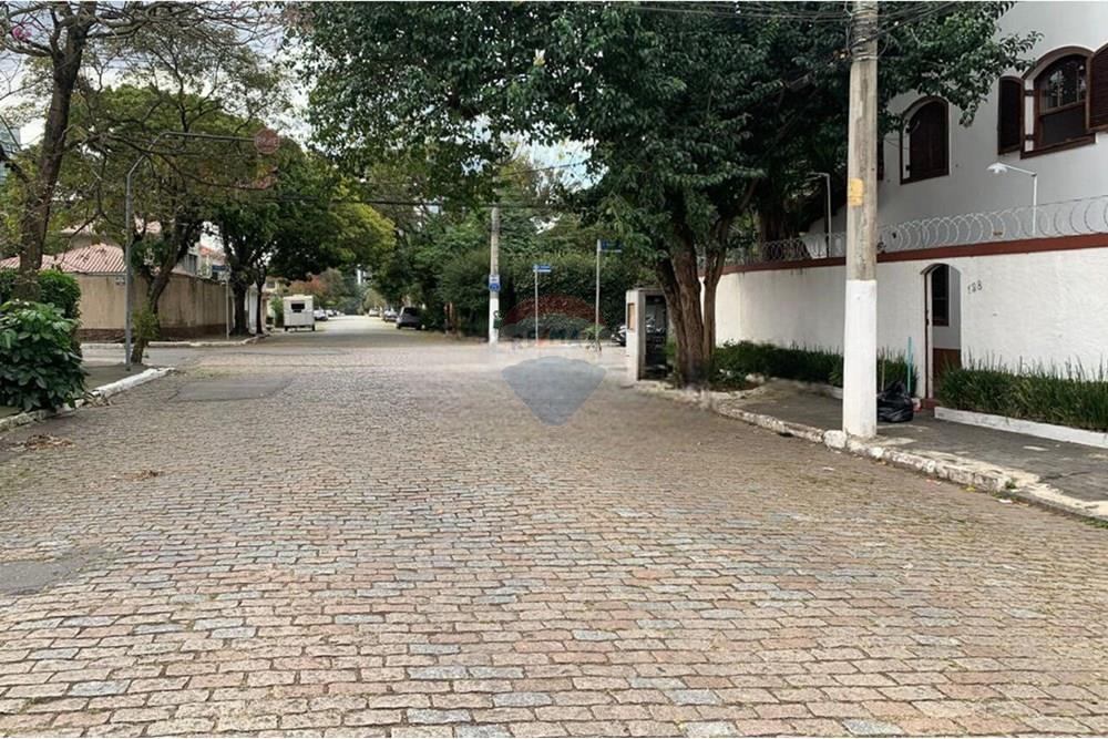 Sobrado - Alugar - São Paulo , São Paulo - 8c69b2ebe80db40a3bbb6e64e0c2da3b-Photoroom.jpg - 602321014-98