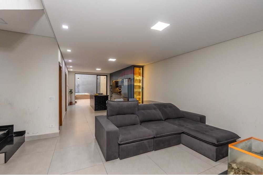 Casa à venda com 3 quartos, 128m² - Foto 13