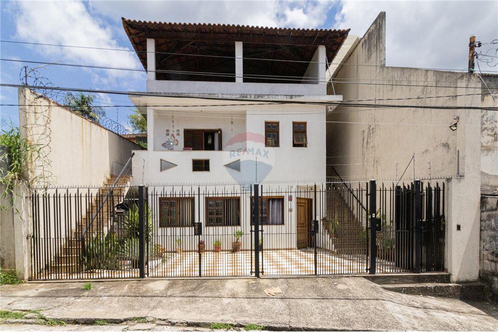 Casa, 3 quartos, 252 m² - Foto 40